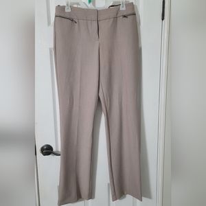 NWT Worthington work trouser in size 6 taupe